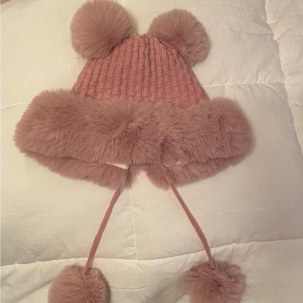 Two hats for the price of one. For young girls ages 7-13